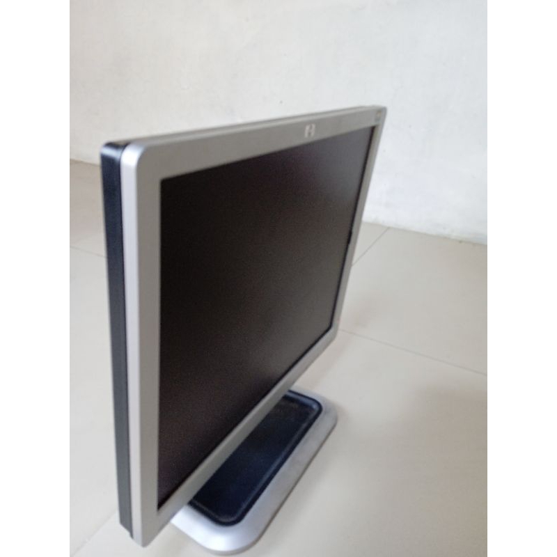 monitor 17 kotak murah