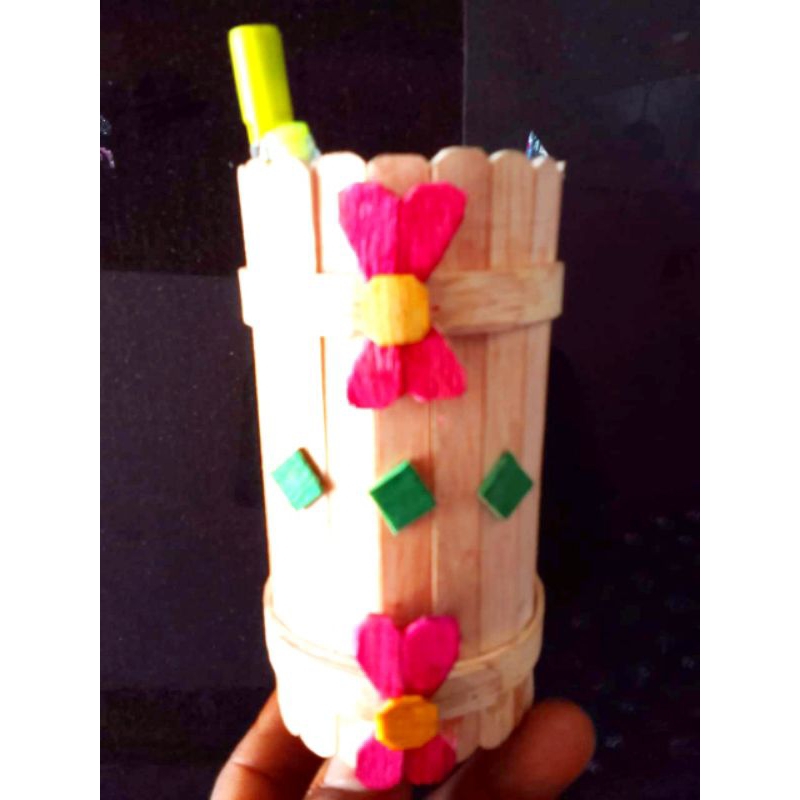 

prakarya tempat pensil stik es krim