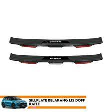 SILLPLATE BELAKANG RAIZE + REFLECTOR