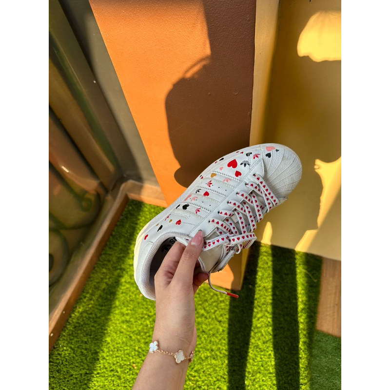 Preloved Sepatu Adidas