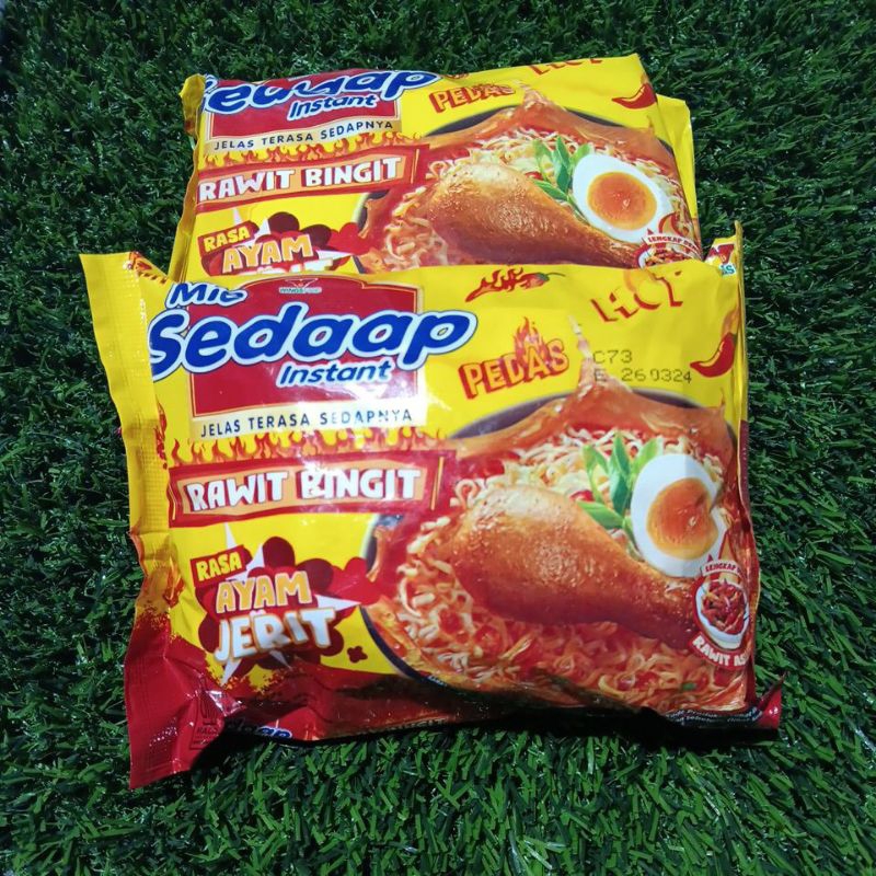 

SEDAP GORENG RAWIT BINGIT rasa ayam jerit