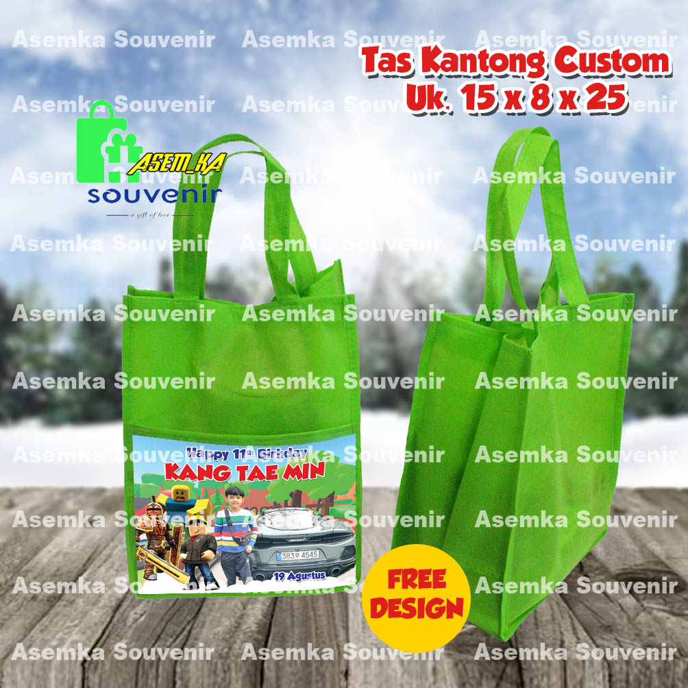 

TAS ULTAH CUSTOM MODEL KANTONG DEPAN UK 15 X 8 X 25 - TEBAL 75 GSM