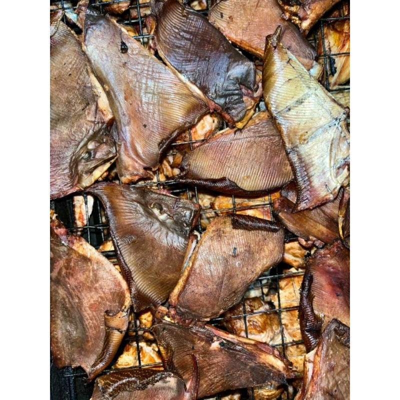 

ikan pe ikan pari asap fresh vakum 500 gram