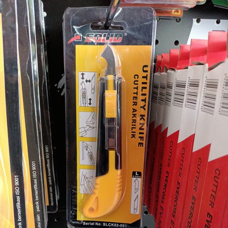 

Cutter Akrilik Solid