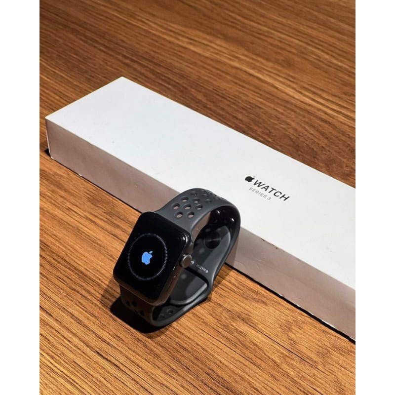 Apple watch series 3 38 mm Second bonus strap