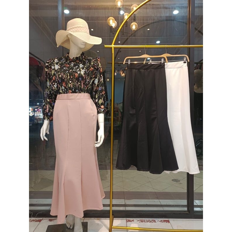 rok duyung scuba / rok duyung