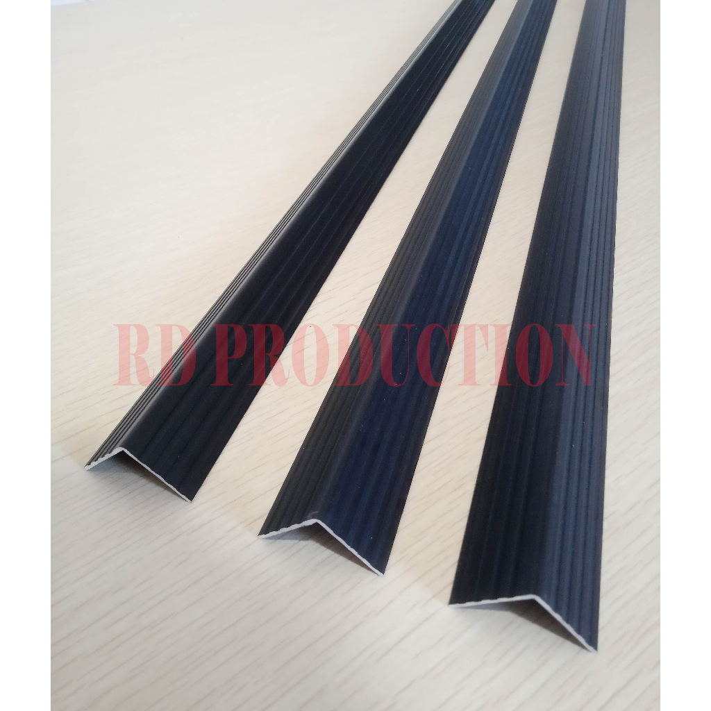 list ALUMUNIUM L 150 cm HITAM List Hardcase list box flig case