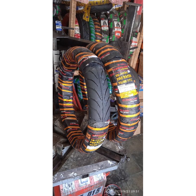 Ban SWALLOW PRO RACER RING 17 TUBLES 80/90 90/80