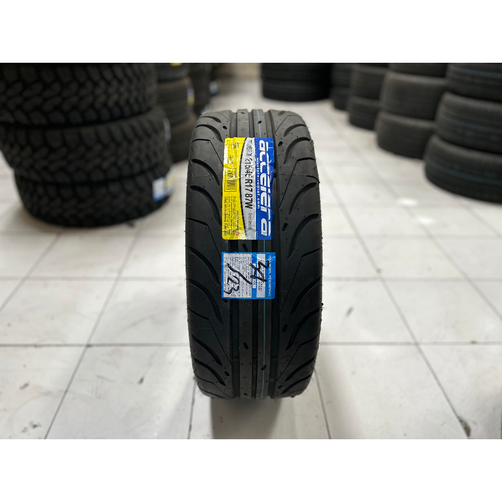 BAN RACING BAN MOBIL SEMI SLICK RING 17 215 45 R17 ACCELERA 651SPORT