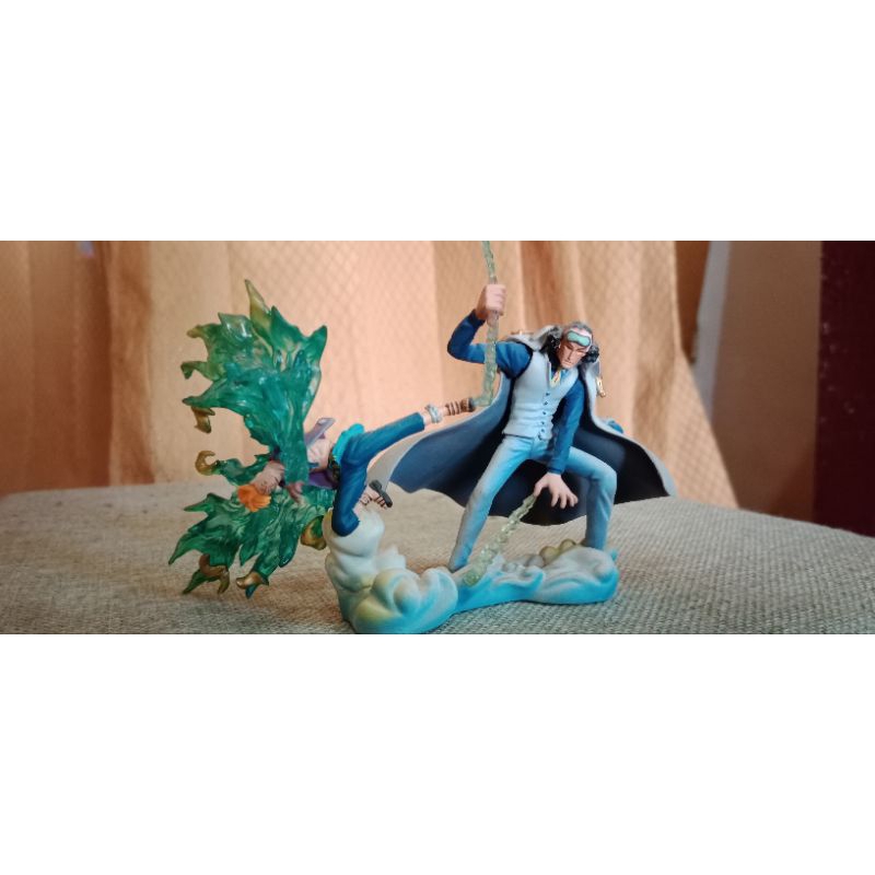 Action figure One piece set marine aokiji vs Marco Shirohige efek jurus effect action figure