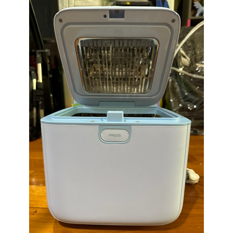 PRELOVED - BABYHOOD UV Sterilizer