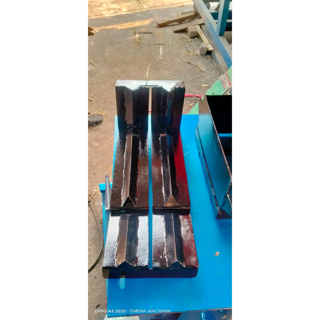 CETAKAN BATAKO 2 LUBANG FULLBRICK