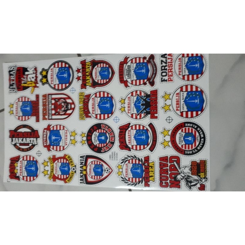 

stiker tempelan bola persija jakarta