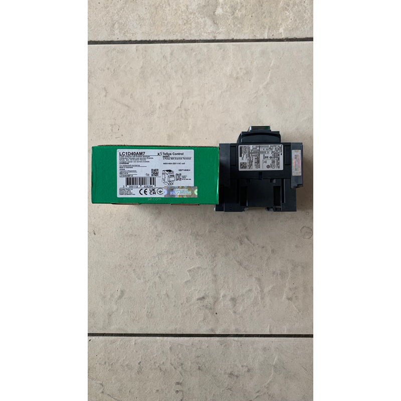 Contactor Schneider LC1D40AM7