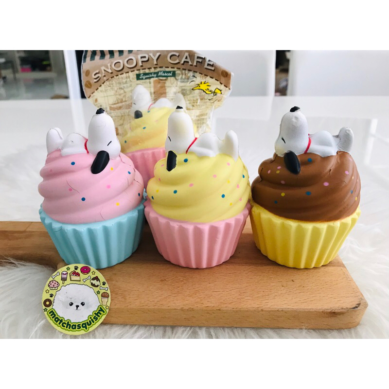 SNOOPY CAFE CUPCAKE squishy by NIC