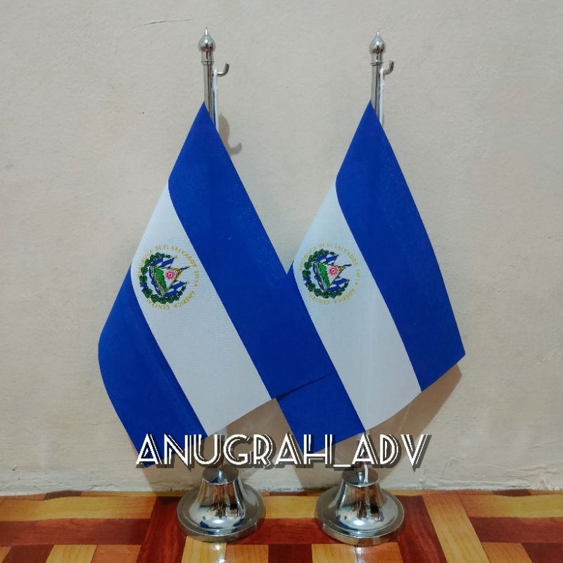 

tiang stainless bendera meja EL SALVADOR