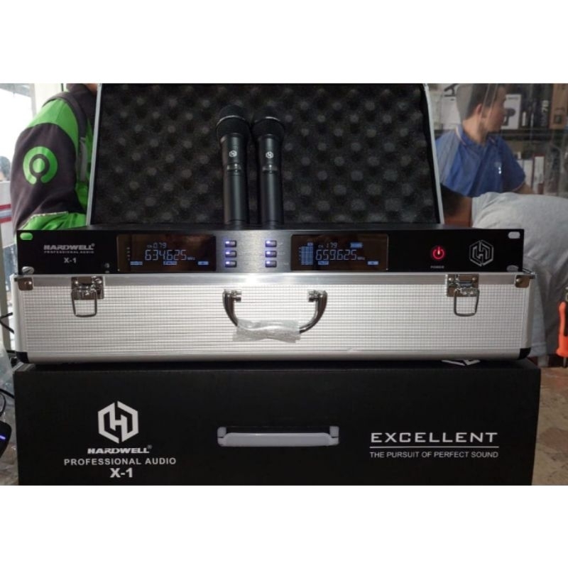 MICROPON WIRELESS DUAL HANDHELD HARDWELL X1/MIKROPON HARDWELL X1/HARDWEL X1/MIC WIRELESS GENGGAM HAR