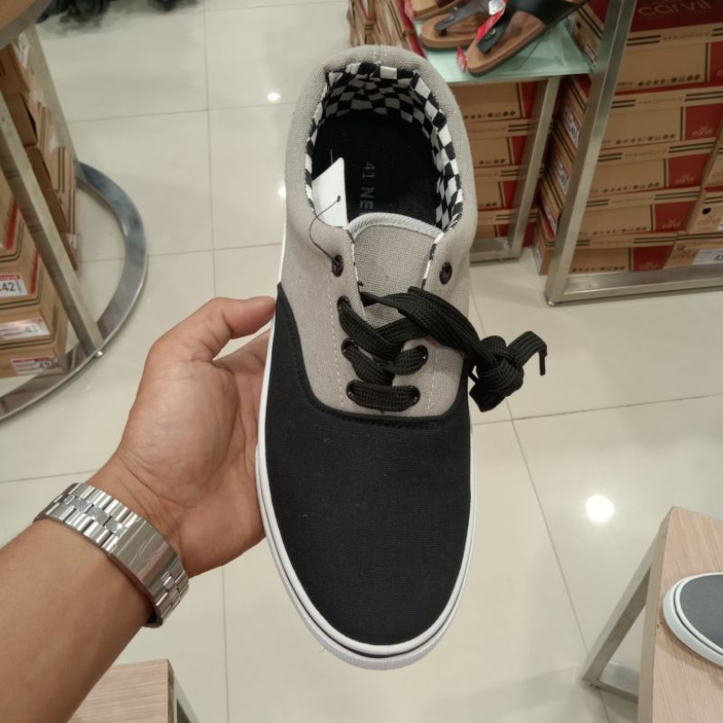 NEVADA SEPATU KETS PRIA ORIGINAL