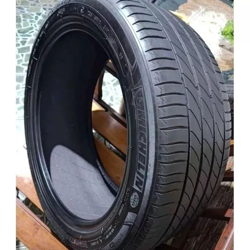 Ban Mobil Ring 18 225/50 R18 second copotan