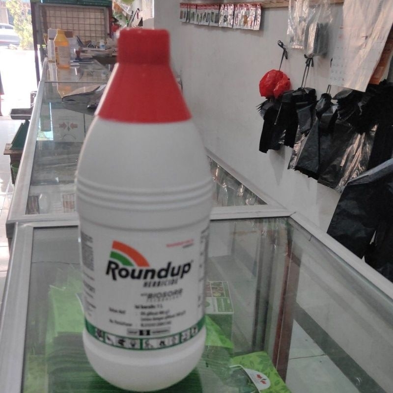 Racun rumput Roundup 1 Liter