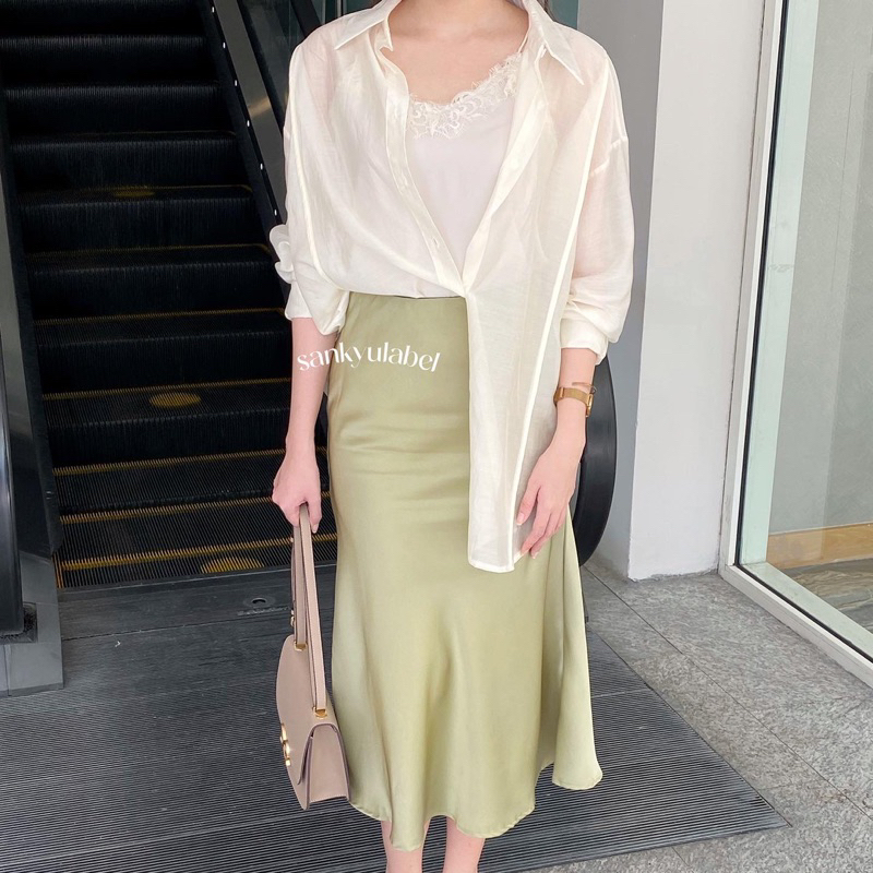 CROIRE SKIRT SATIN MIDI SKIRT