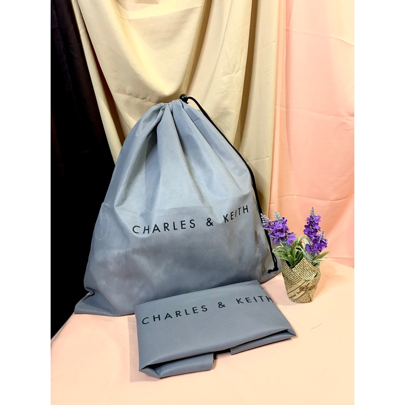 Dustbag Charles &Keith Abu Sarung Tas Pelindung Debu Db Branded