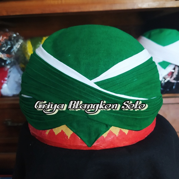 Blangkon Sunan Lipat Hijau List Putih