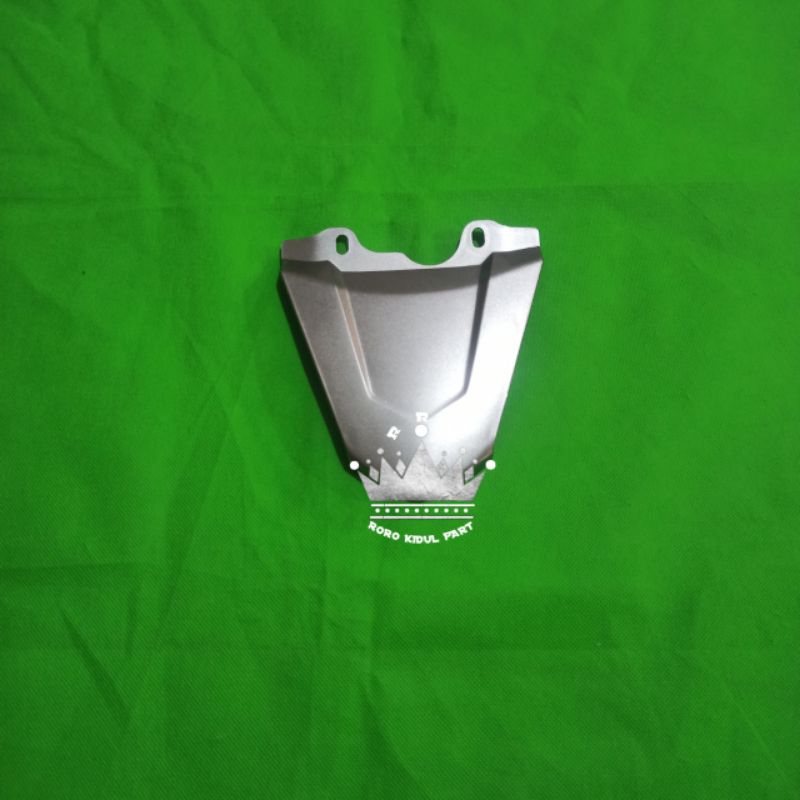 Cover stop body belakang pet body yamaha vega r new silver berkualitas
