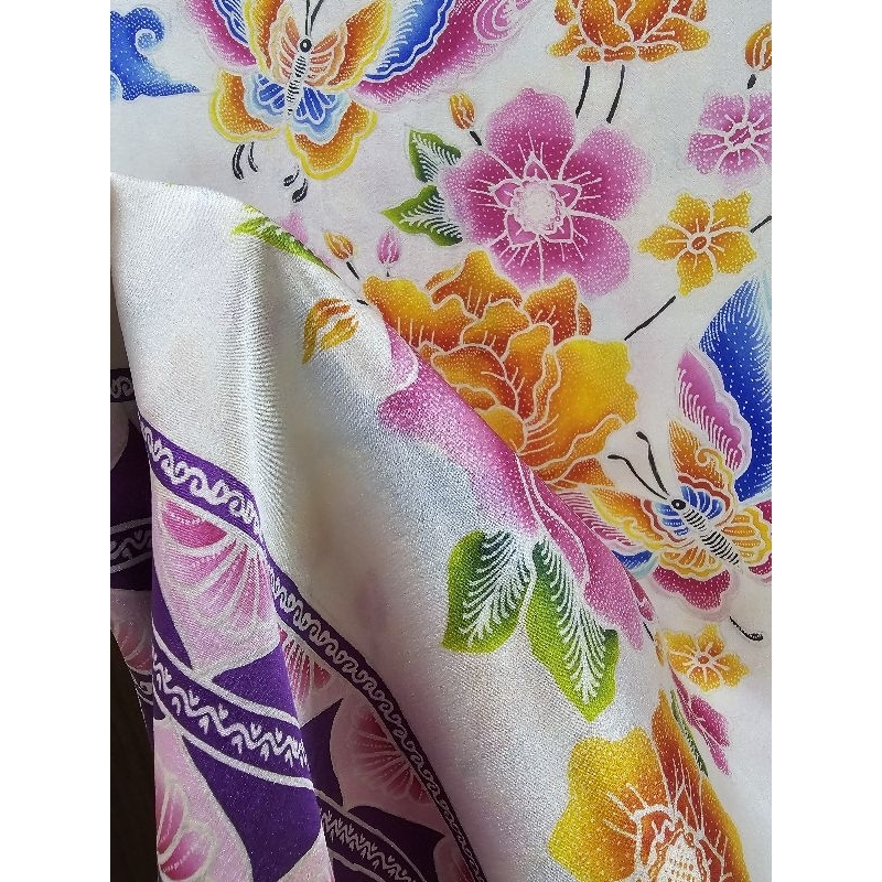 Batik Tulis Sutera Selendang / Scarft Sutra Asli Motif Bunga Ungu + Gift box