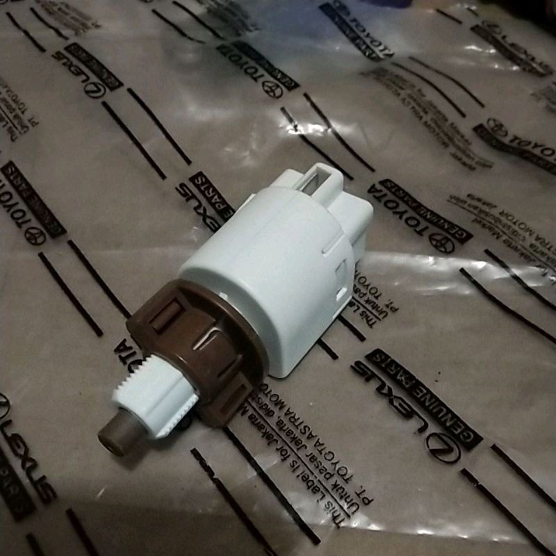 STOP SWITCH REM VIOS GEN 3