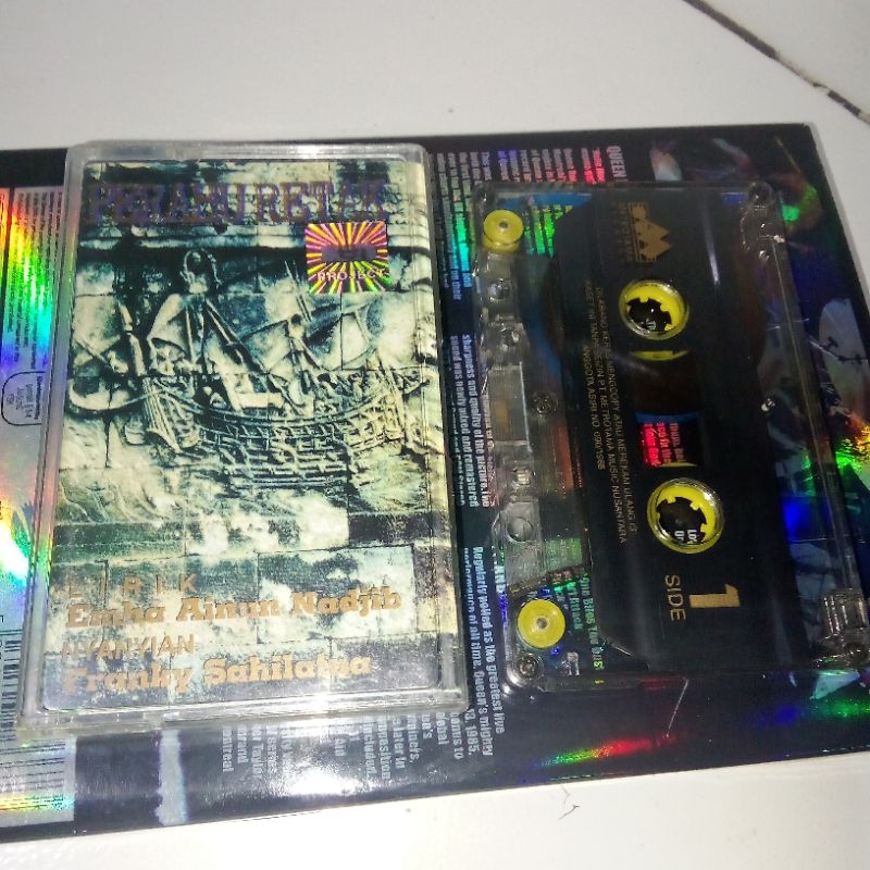 kaset pita Perahu Retak Emha Ainun Najib