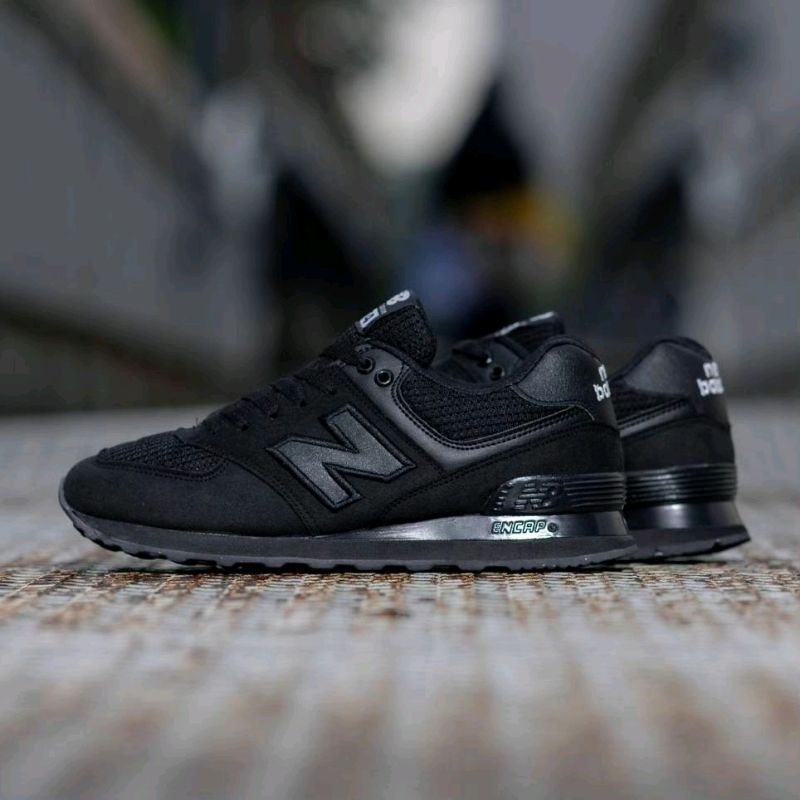 New Balance 574 Classic Triple Black Original