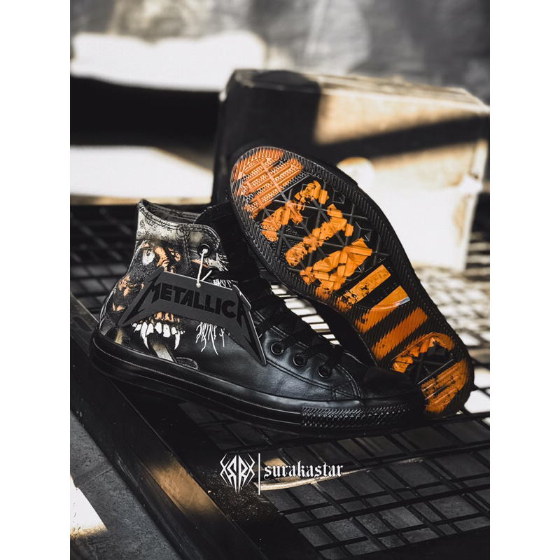 CONVERSE METALLICA "PIRATE SKULL" LEATHER