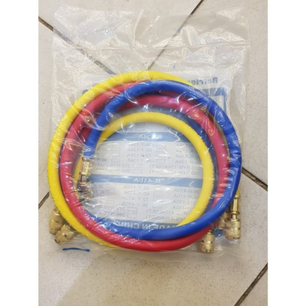 

Selang Manifold R22 1 SET Refrigerant Charging Hose Panjang 1 meter Diskon