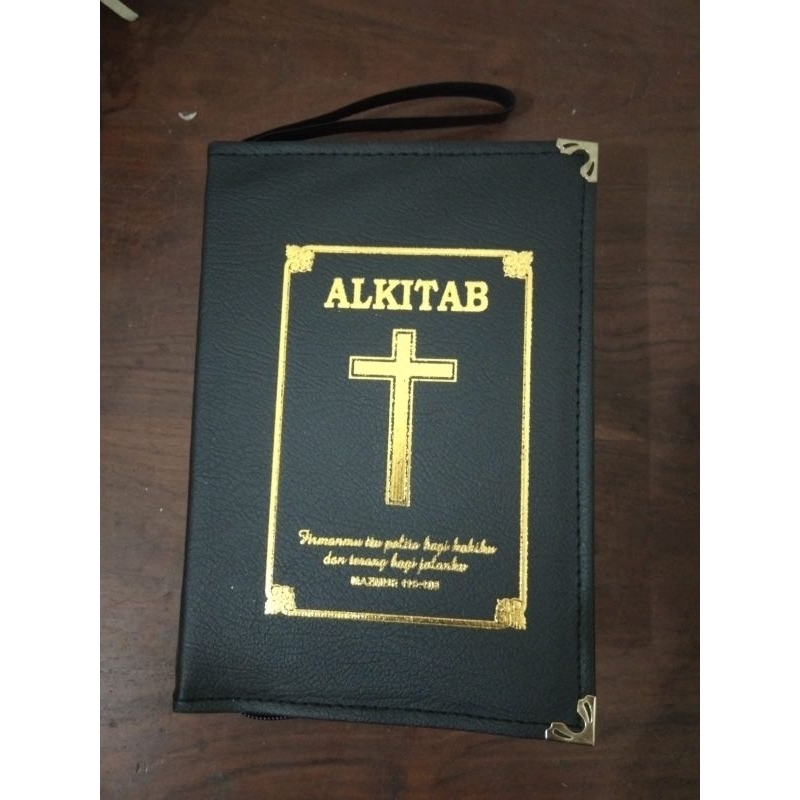 

bible cover sampul alkitab hot print ukuran sedang