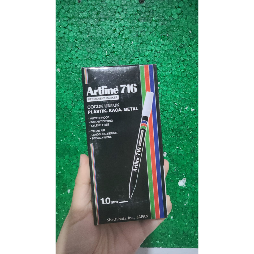 

SPIDOL KACA PLASTIK SPIDOL SERBAGUNA SPIDOL HITAM