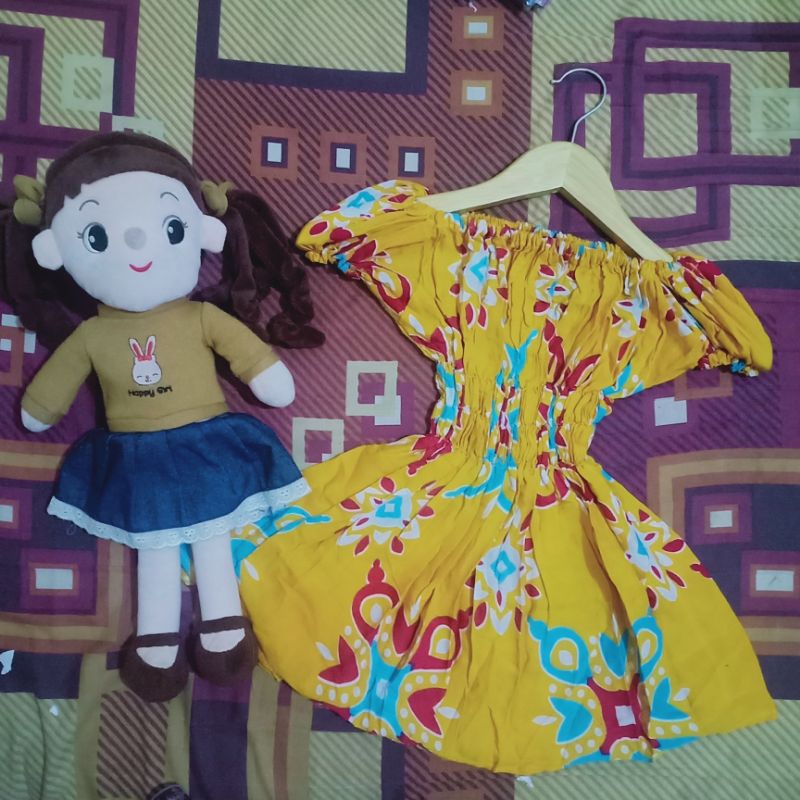 DRESS  SMOKE SABRINA ANAK