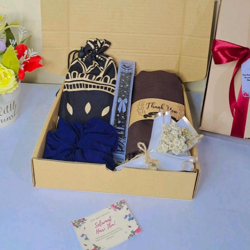 

HAMPERS ULANGTAHUN CEWEK KADO ULANG TAHUN CEWEK GIFT ANNIVERSARY HAMPERS CEWEK SET HIJAB Ulang tahun