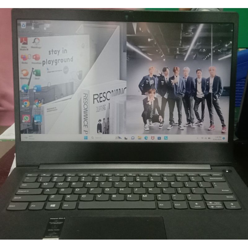 laptop Lenovo Ideapad slim 3