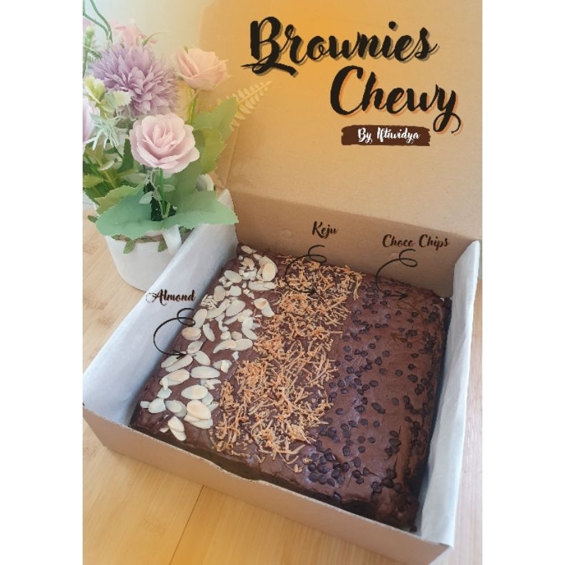 

BROWNIES CHEWY / BROWNIES PANGGANG