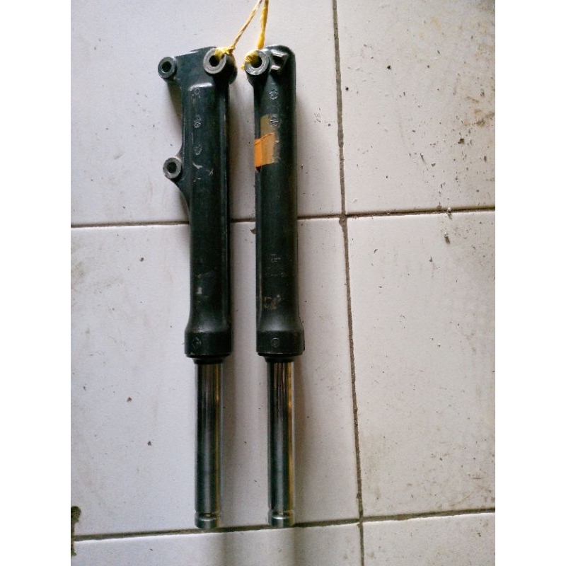 as sok plus tabung depan motor Mio sporty Mio j ori