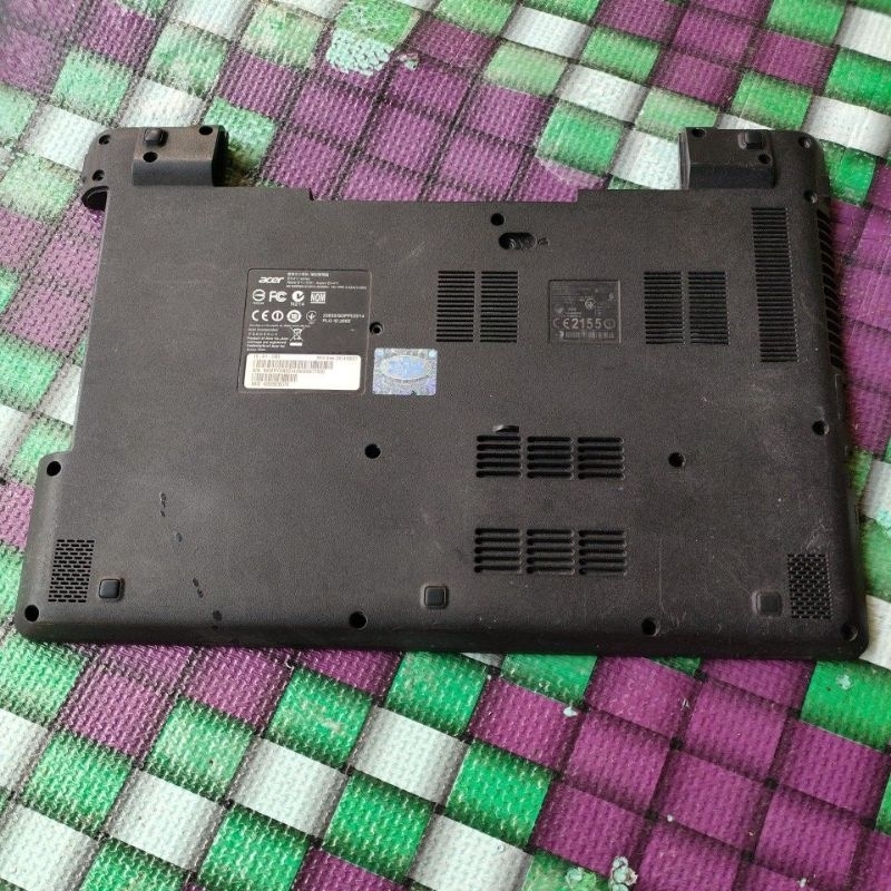Casing Bawah Acer E14 E5-411