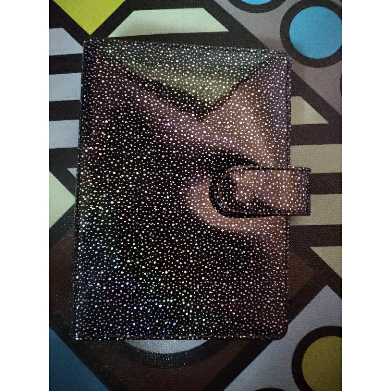

Binder A6 6 ring Hologram