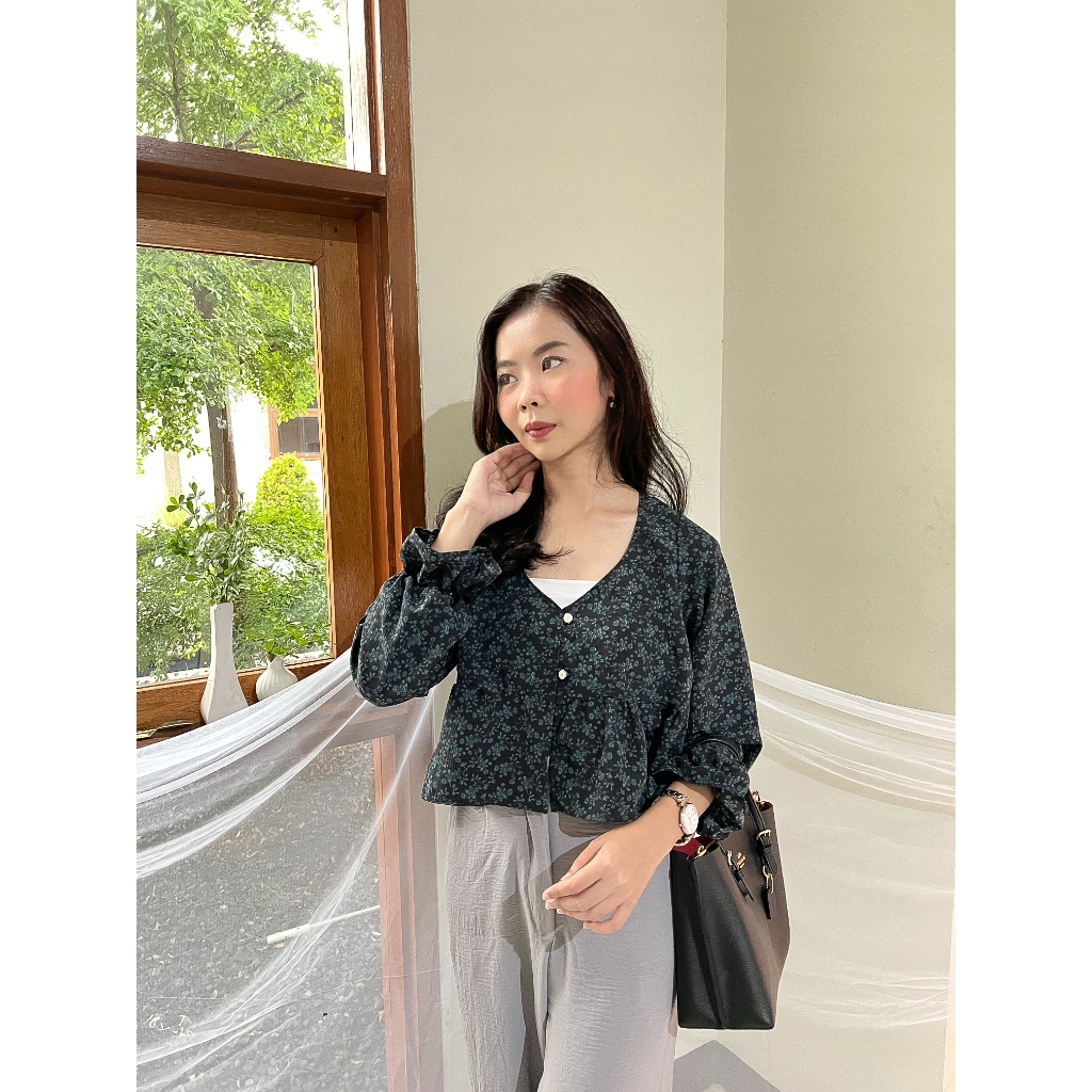 [ Erula ] Lunar Top / Korean Blouse Wanita