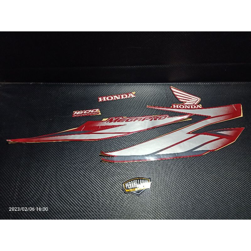 stripping stiker body Megapro mp primus lama hiu  motif model ori murah awet / stiker motor Megapro 
