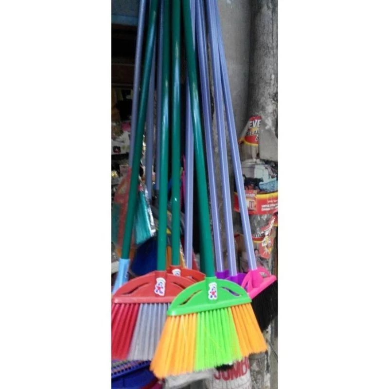 sapu nilon panjang/SAPU LANTAI warna warni