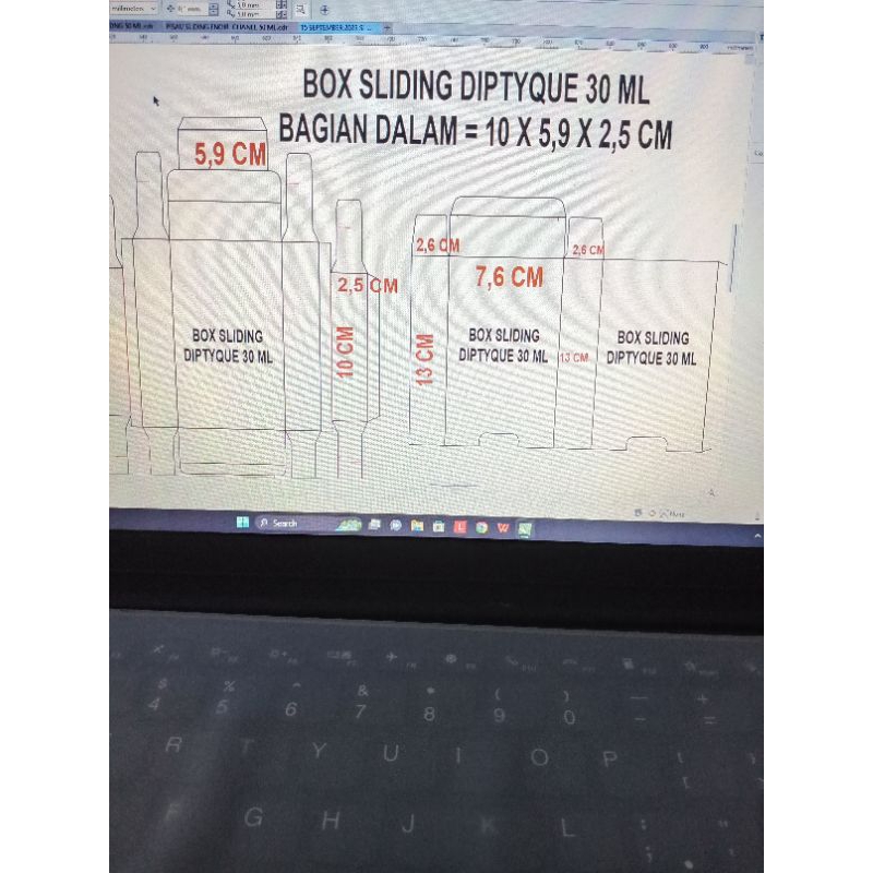 

RB Box Sliding Botol Diptyque 30 ml 10 x 5,9 x 2,5 cm polos isi 10 pcs