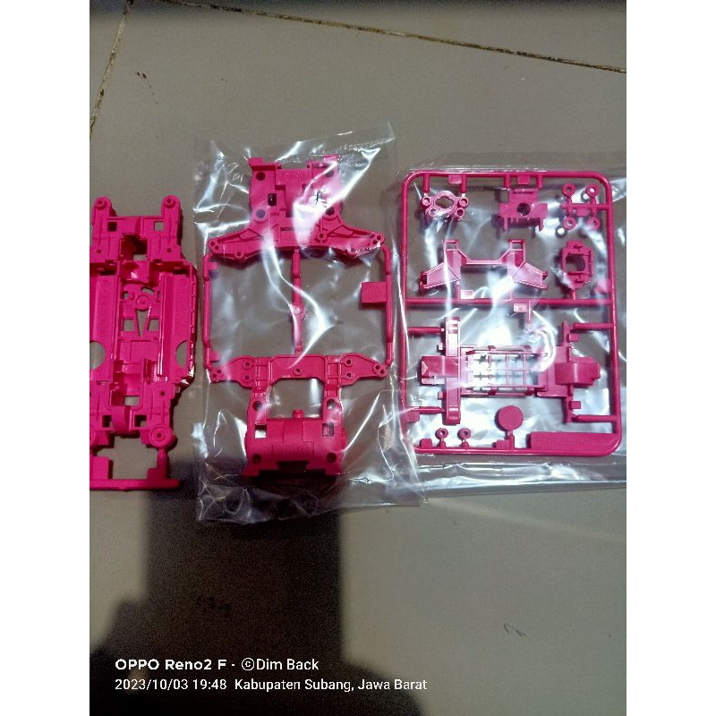 Tamiya 95486 Chassis MS Pro Pink Fluorescent + Gearbox + NT Pink  Fluorescent