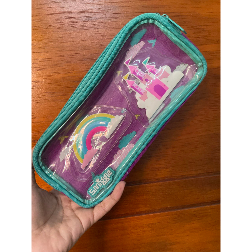 

Tempat Pensil Smiggle Castle Ungu TP 151 Kotak Pensil Murah Branded Baca Descripsi