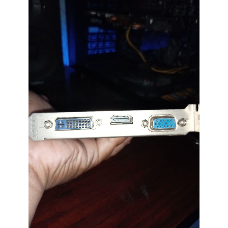 NVIDIA GT 210 1GB